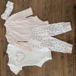 Baby Gap sz 3-6 months matching outfit with headband pink